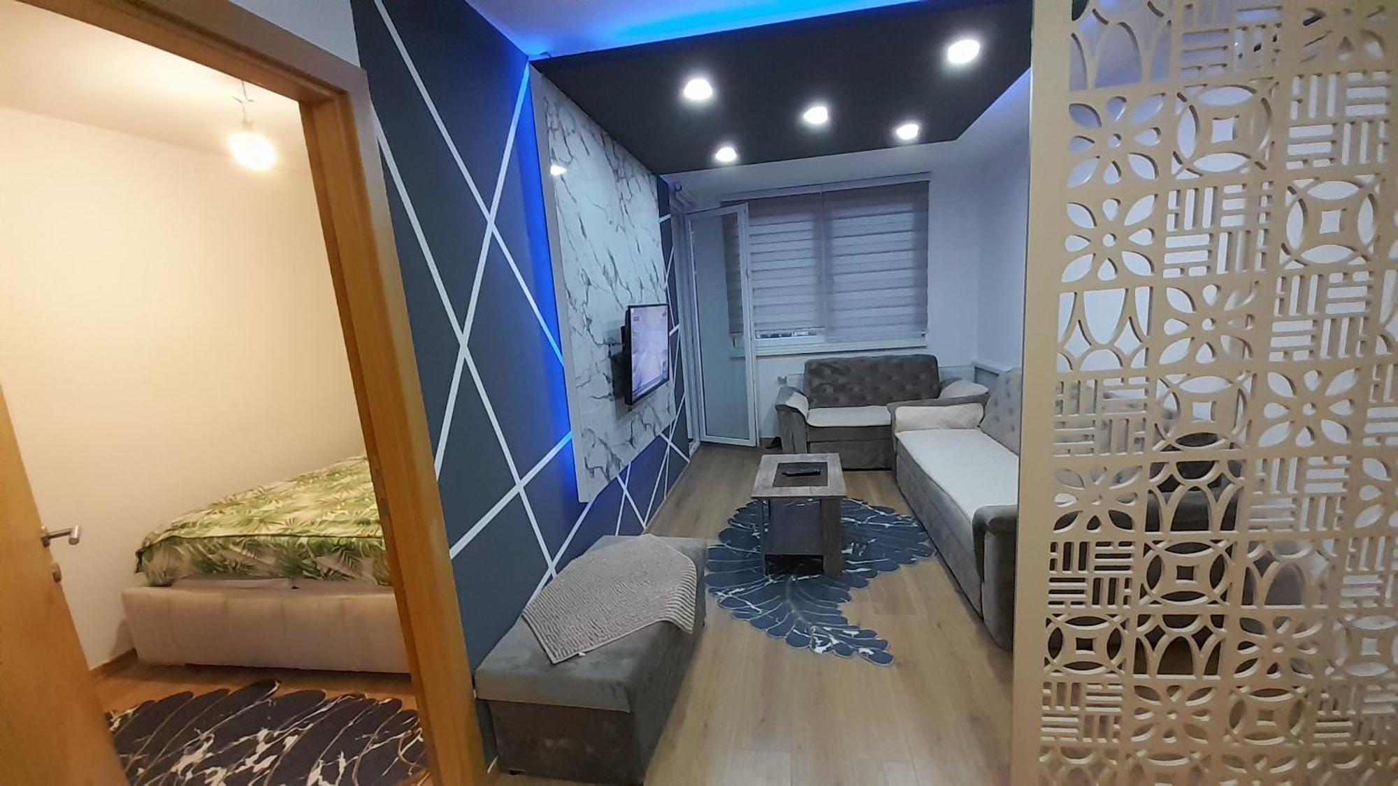 Golden Neom Apartman, Stup, Apartment