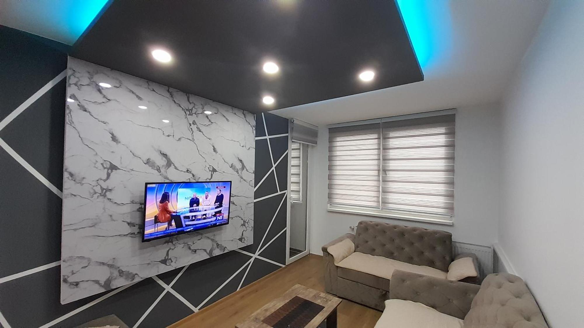 Golden Neom Apartman, Stup, Apartment