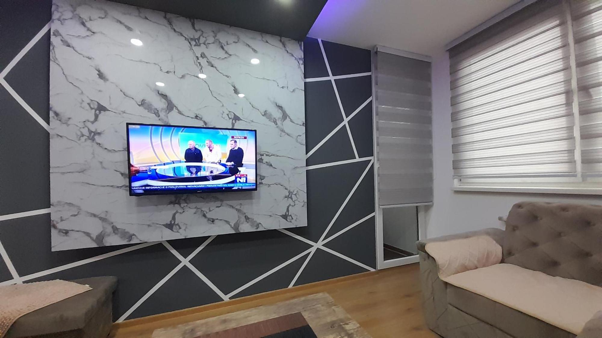 Apartment Golden Neom Apartman, Stup, *