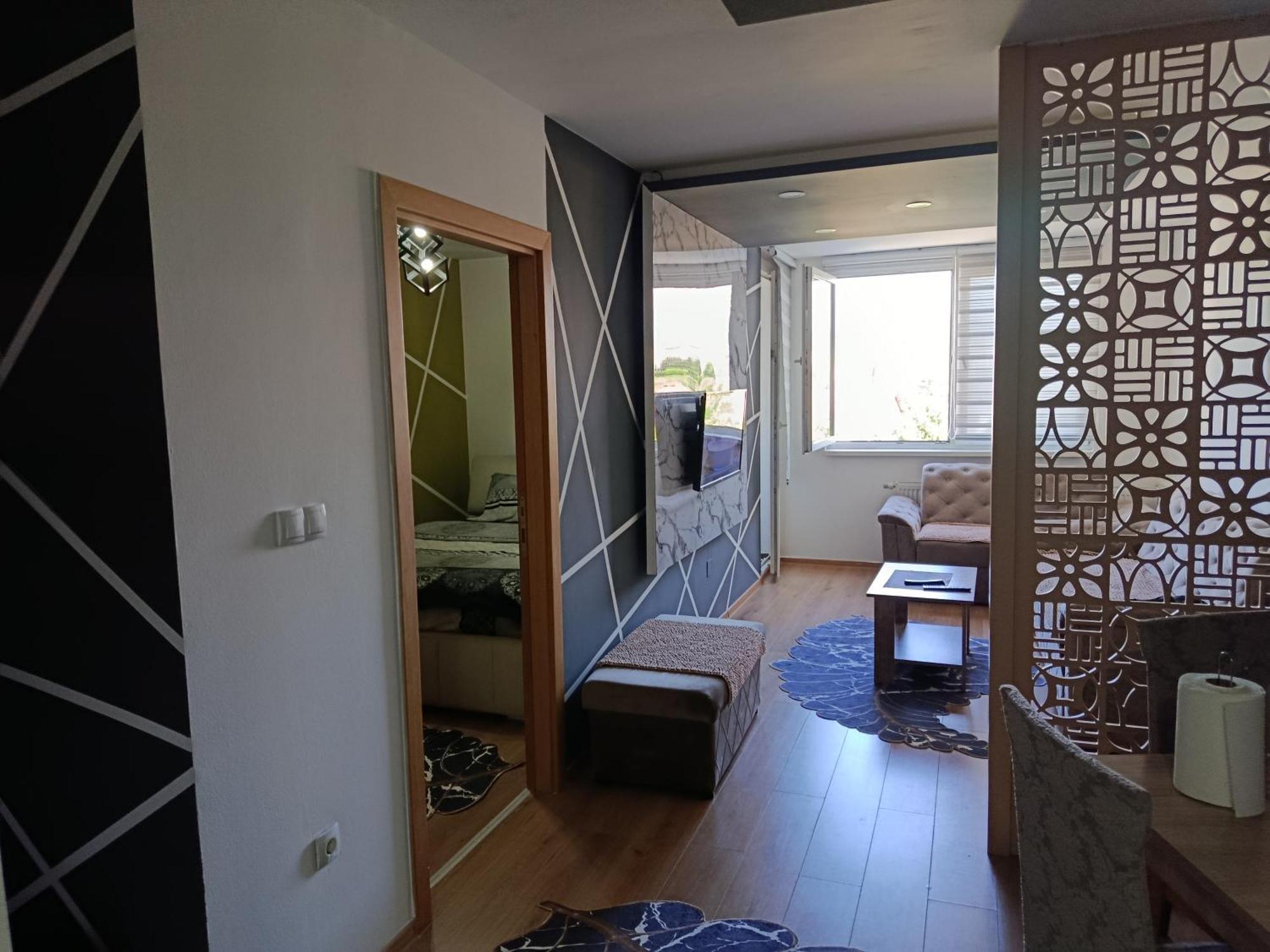 Golden Luxury Neom Apartman, Stup, Sarajevo SJJ
